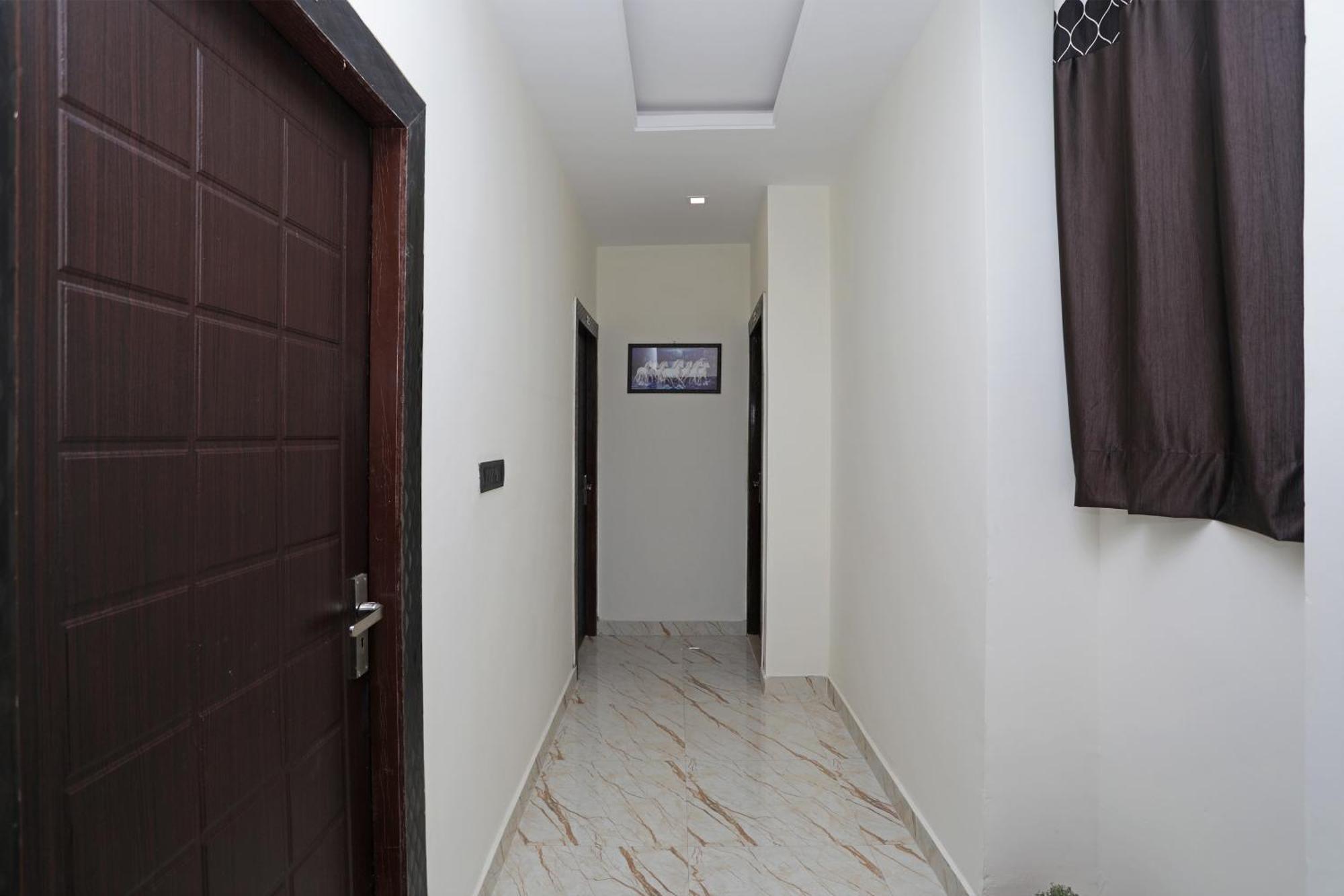 Collection O Hotel Divine Ganges Haridwār Εξωτερικό φωτογραφία