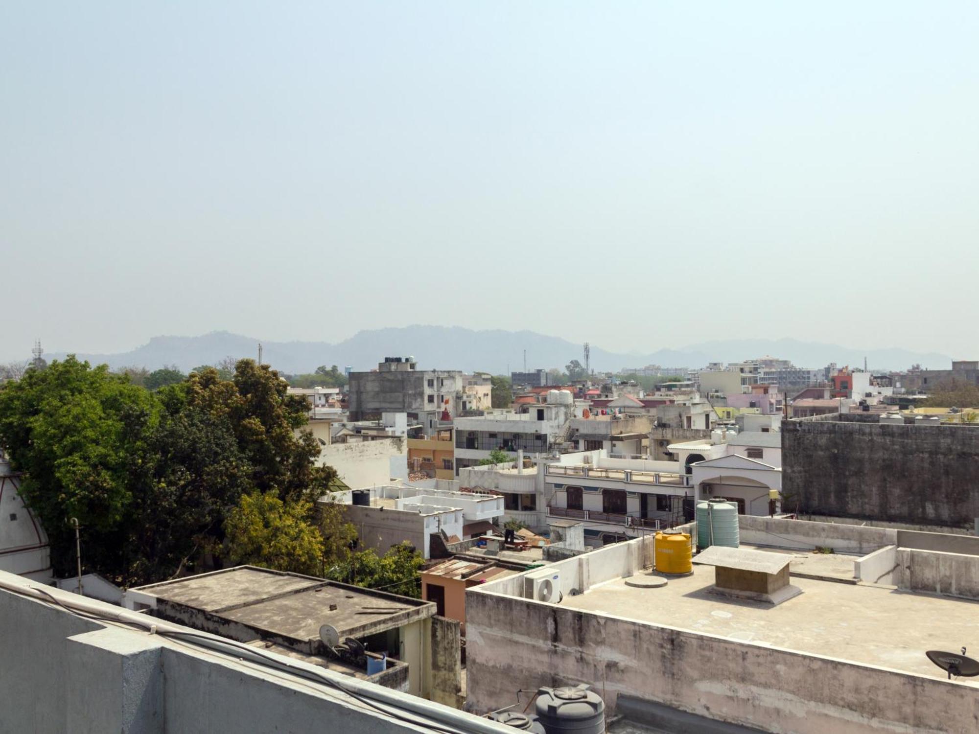 Collection O Hotel Divine Ganges Haridwār Εξωτερικό φωτογραφία